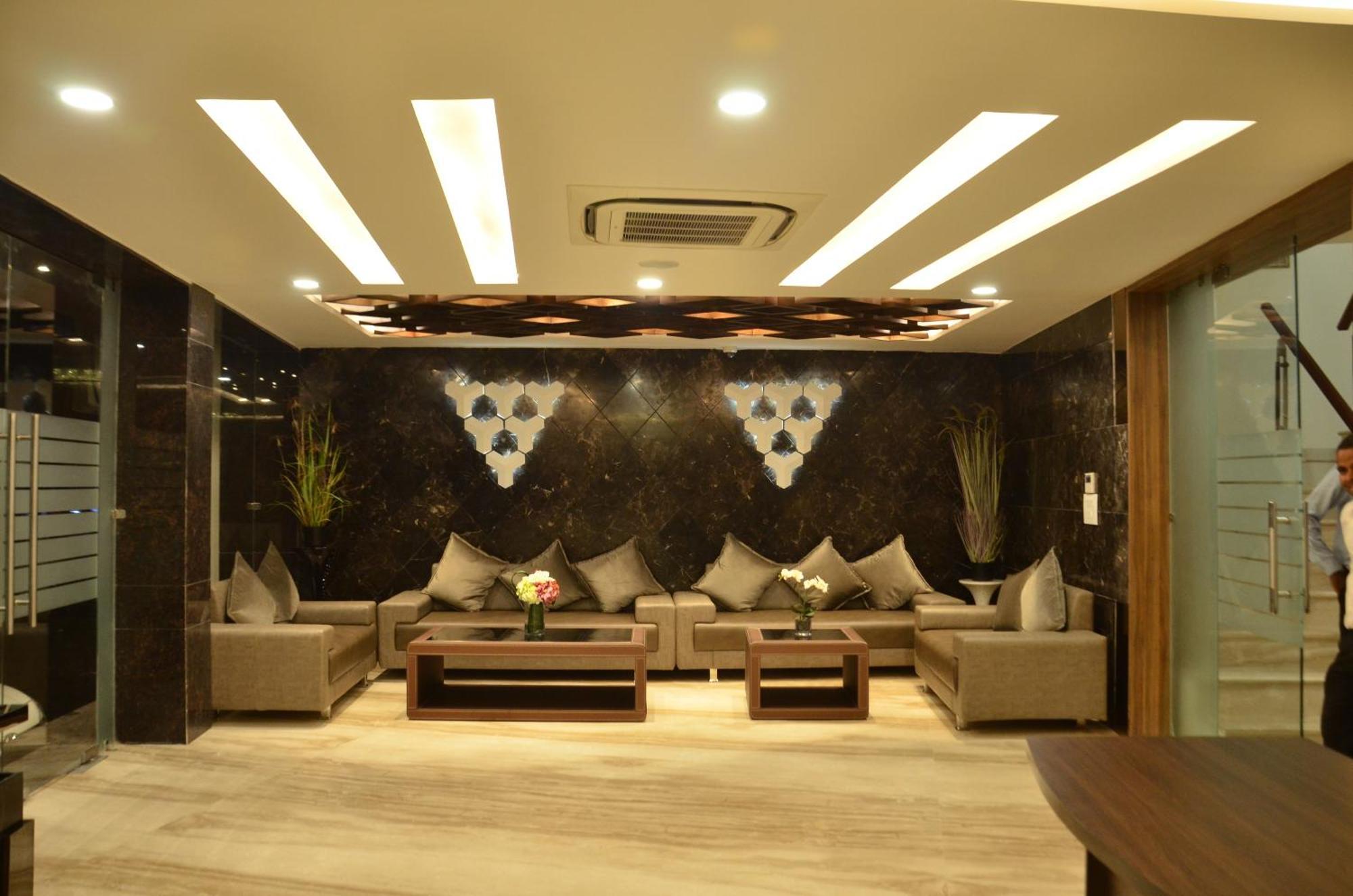The Ved Mantra Hotel Gwalior Exterior foto